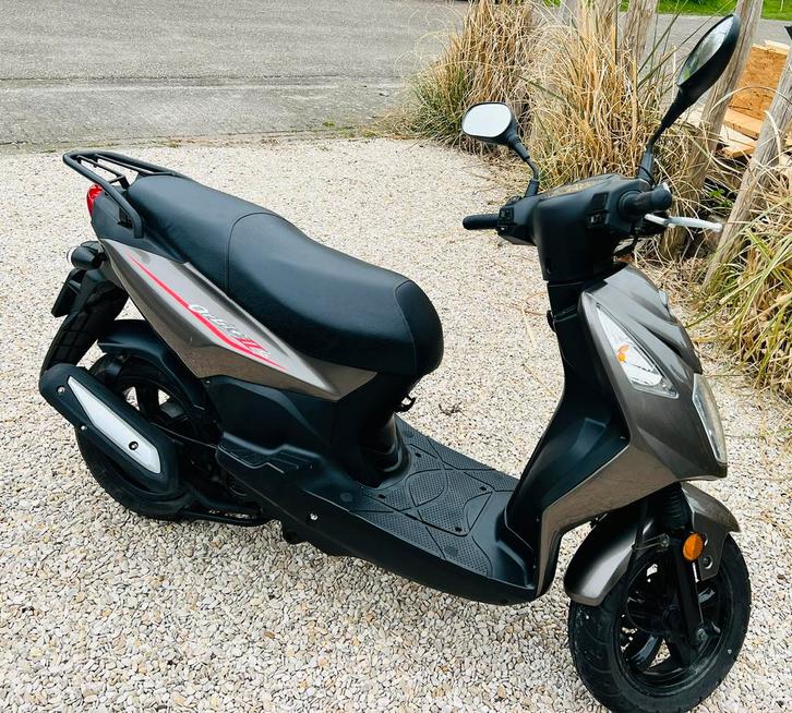 Sym orbit 2, Fietsen en Brommers, Scooters | SYM, Zo goed als nieuw, Orbit, Benzine, Ophalen