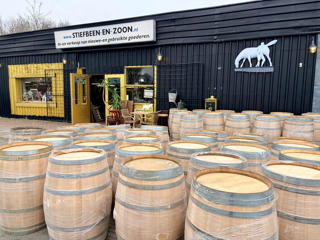 Wijnvaten, wijn vat, regenton, eikenhout, GRONINGEN, Tuin en Terras, Regentonnen, 150 liter of meer, Ophalen, Zo goed als nieuw