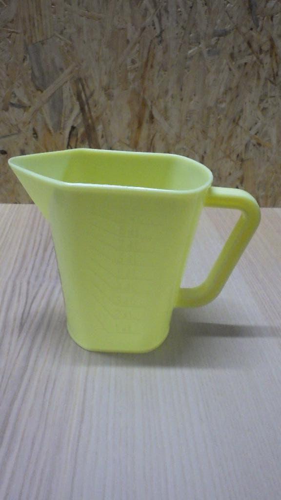 mooie gele retro maatbeker (jaren '70), Ophalen of Verzenden, Overige typen