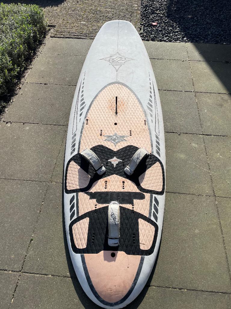 JP young gun surfplank, Watersport en Boten, Windsurfen, Ophalen, Gebruikt, Plank, Met vin(nen)