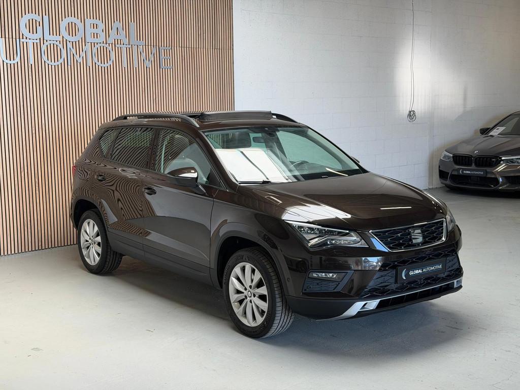 Seat Ateca 1.4 EcoTSI Style - PANO - LEDER - TREKHAAK - LED, Auto's, Seat, Gebruikt, Zwart, 4 cilinders, Ateca