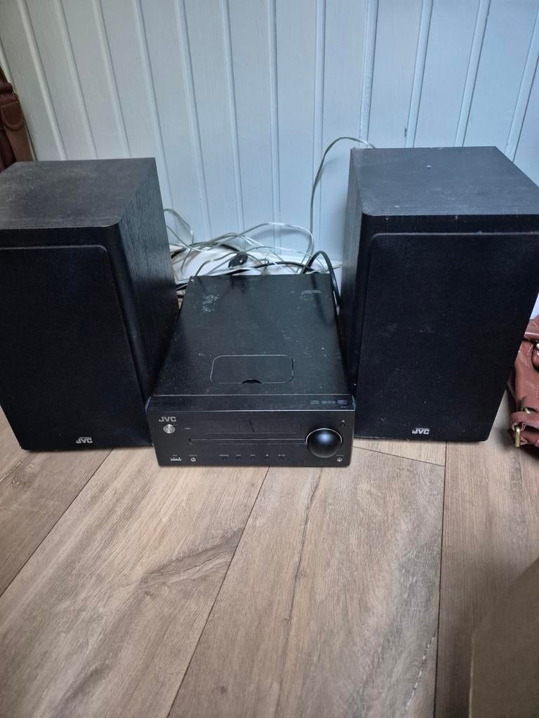 JVC UX-N5 luidspreker/cd-speler met 2x 50watt speakers, Ophalen, Soundbar, JVC, Overige spelers