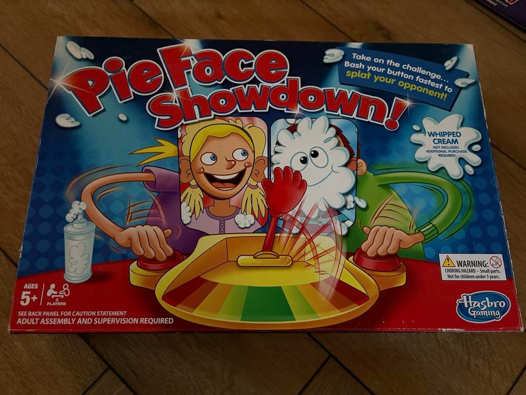 Pie Face Showdown - Hilarisch familiespel, Een of twee spelers, Ophalen, Gebruikt