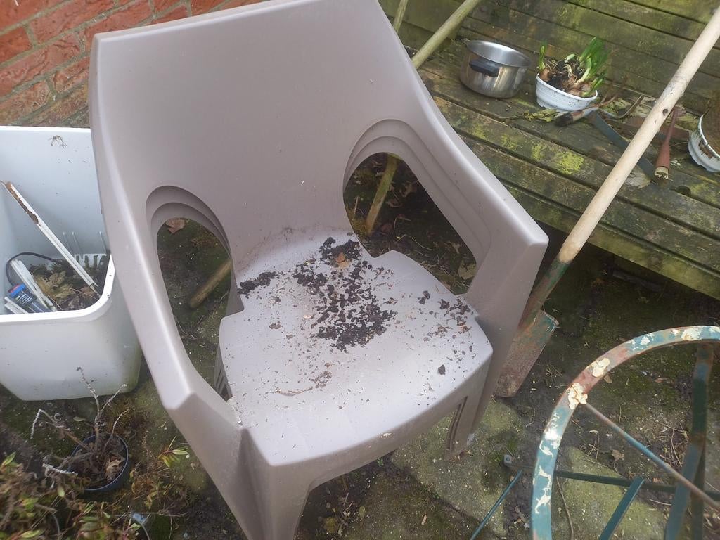 Kunststof tuinstoel, Tuin en Terras, Ophalen of Verzenden