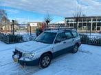 Subaru Forester 2.0 92KW 2004 Grijs LPG, Auto's, Subaru, 1994 cc, 4 cilinders, USB, Particulier