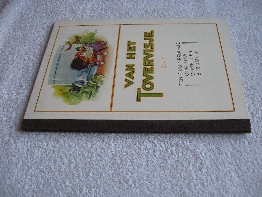 Piggelmee - Van het Tovervisje (heruitgave met harde kaft), Boeken, Ophalen of Verzenden, Gelezen, Van Nelle, Prentenboek