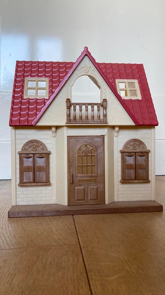 Sylvanian family basishuis+uitbreidingsset, Ophalen, Zo goed als nieuw, Poppenhuis