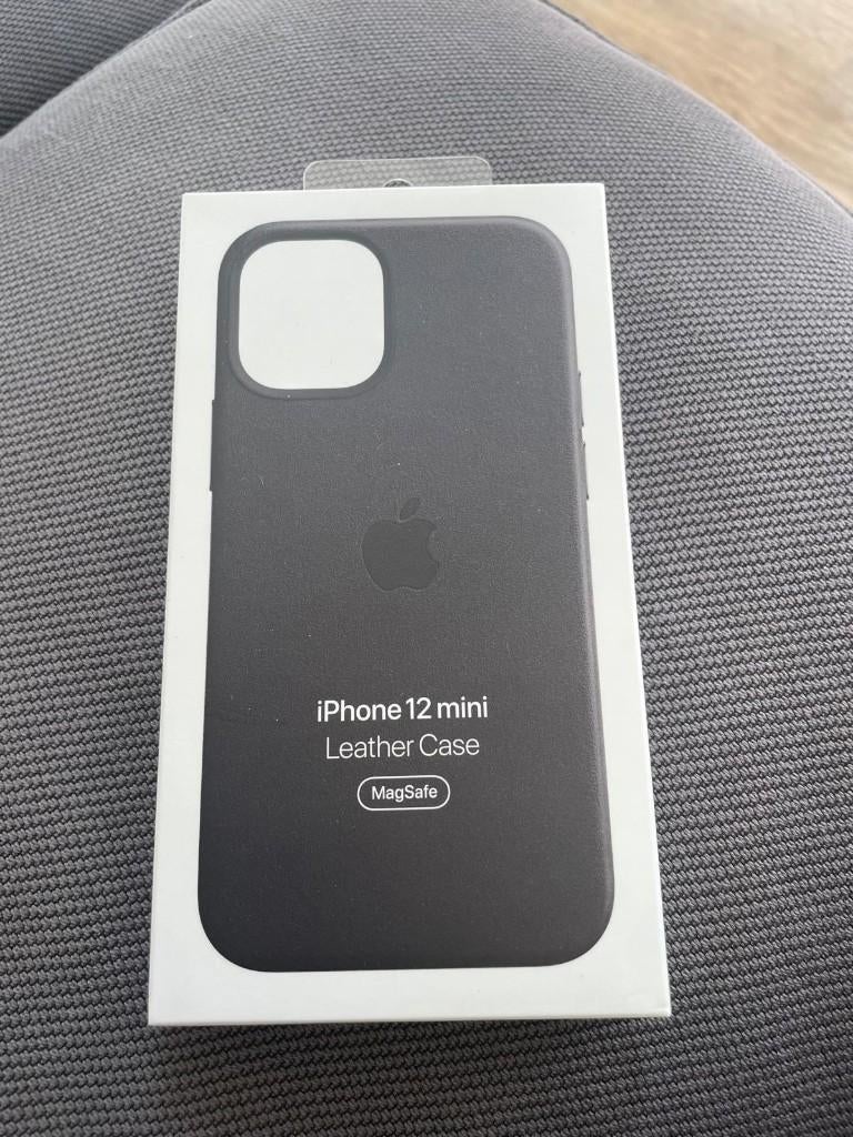 iPhone 12 mini Leather case Magsafe nieuw origineel, Zwart, MagSafe, Frontje of Cover, Nieuw