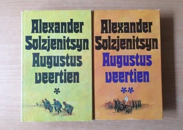 Solzjenitsyn - Augustus Veertien I & II (HC + omslag), Ophalen of Verzenden, Gelezen, Solzjenitsyn