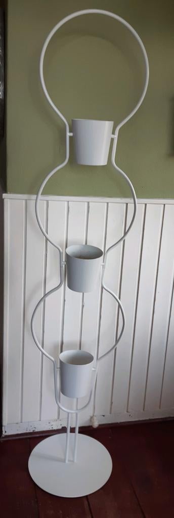 Ikea plantenstandaard, Huis en Inrichting, Woonaccessoires | Kapstokken, Ophalen, Hout, Wandkapstok, Minder dan 100 cm