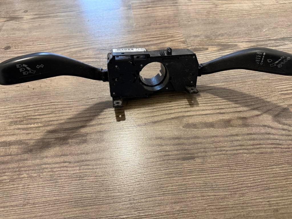 VW UP! Stuurkolomschakelaar, Auto-onderdelen, Dashboard en Schakelaars, Verzenden, Gebruikt, Volkswagen