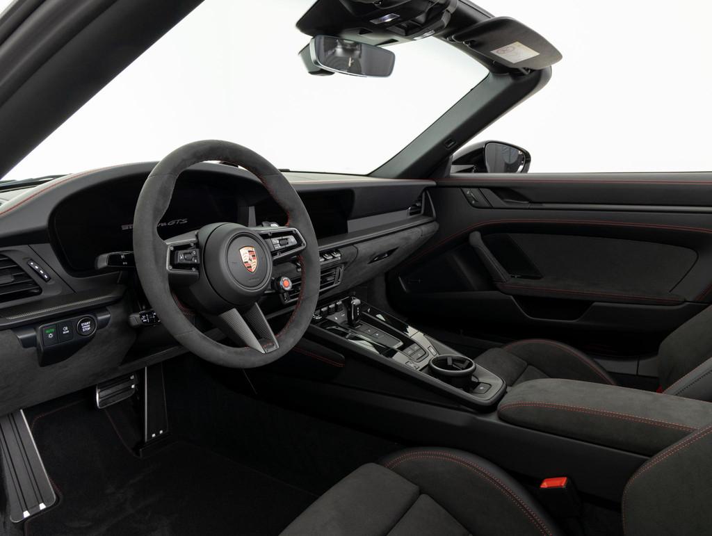 Porsche 911 Carrera GTS Cabriolet, Auto's, Euro 6, 4 stoelen, Nieuw, Zilver of Grijs