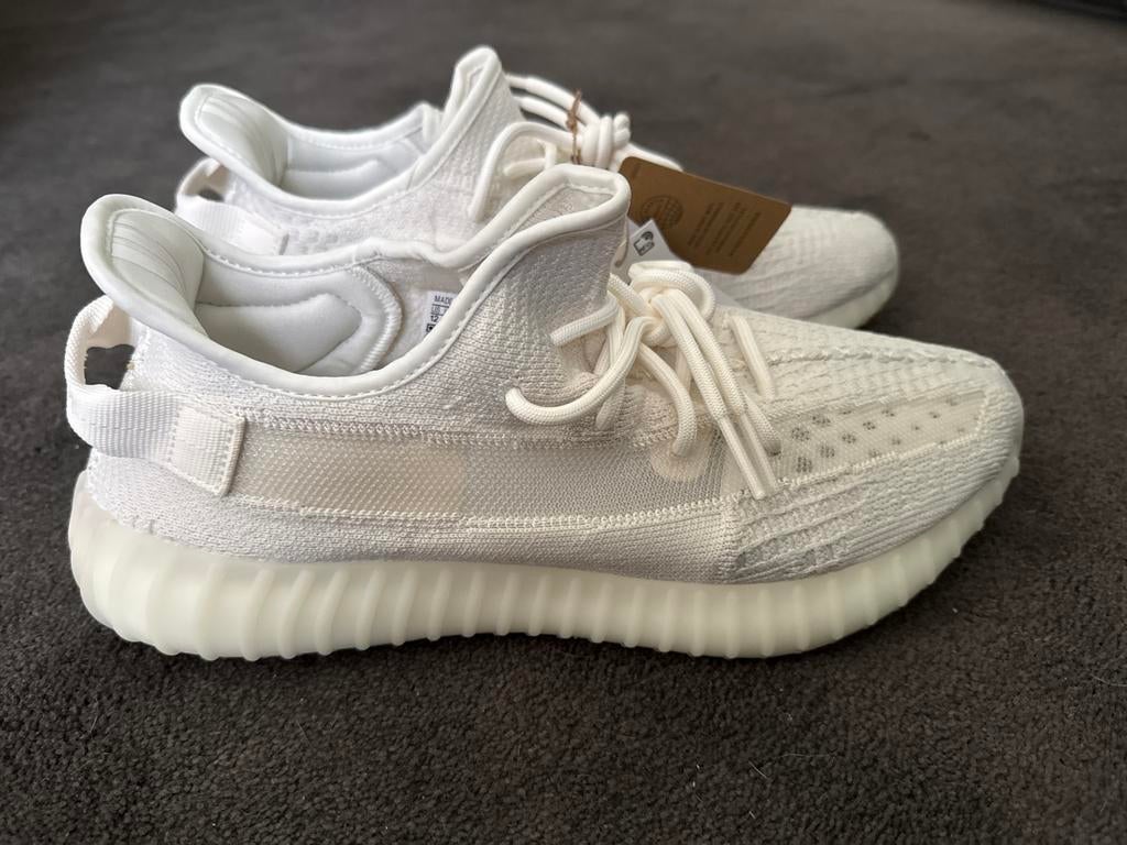 Adidas Yeezy Boost 350 V2 Cream White, Ophalen of Verzenden, Nieuw, Wit, Sneakers of Gympen