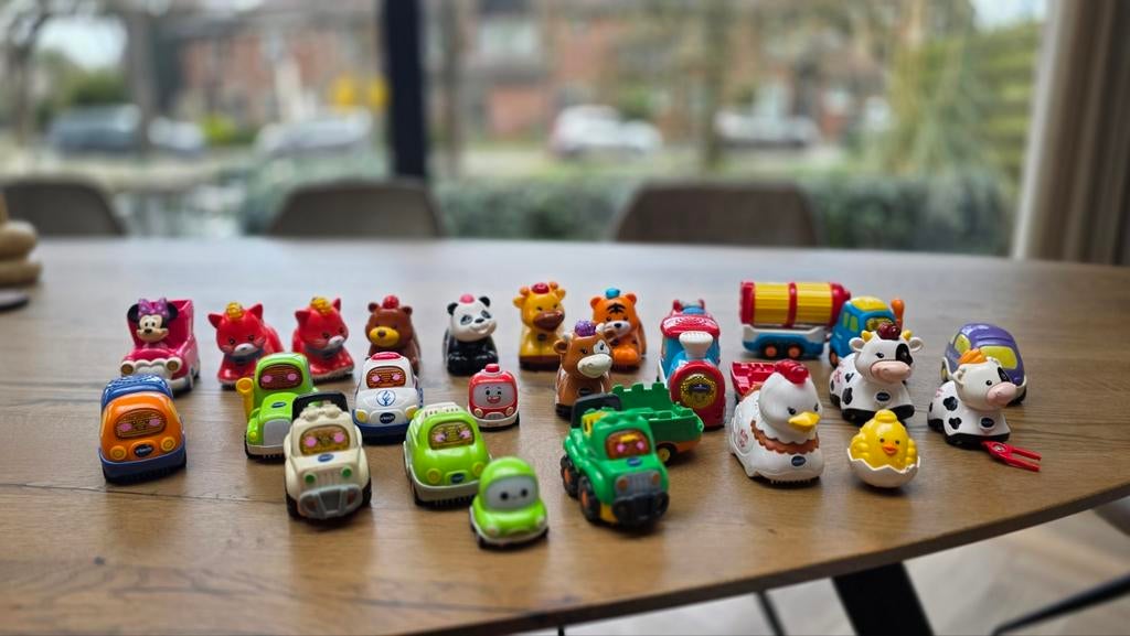 Grote Vtech ToetToet auto's collectie + treinbaan, Kinderen en Baby's, Speelgoed | Vtech, Ophalen, Gebruikt, 2 tot 4 jaar