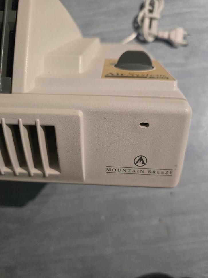 Mountain Breeze Air System F-400 Mk 1.1 Luchtreiniger, Witgoed en Apparatuur, Luchtbehandelingsapparatuur, Gebruikt, Luchtreiniger