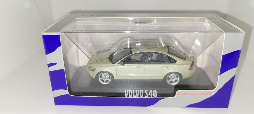 Minichamps 2003 Volvo S40, Hobby en Vrije tijd, Modelauto's | 1:43, Ophalen of Verzenden, Zo goed als nieuw, Auto, MiniChamps