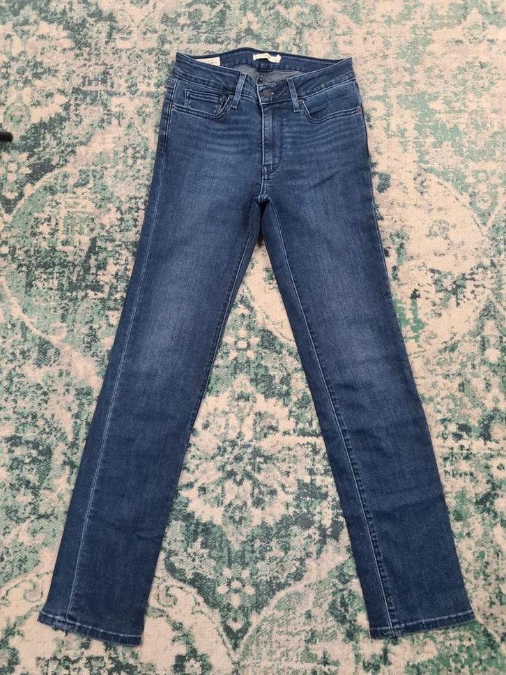 Levi's 712 slim W27 L30 Dames Tulsi2730 Blauw
High-rise, Kleding | Dames, Spijkerbroeken en Jeans, Zo goed als nieuw, W27 (confectie 34) of kleiner