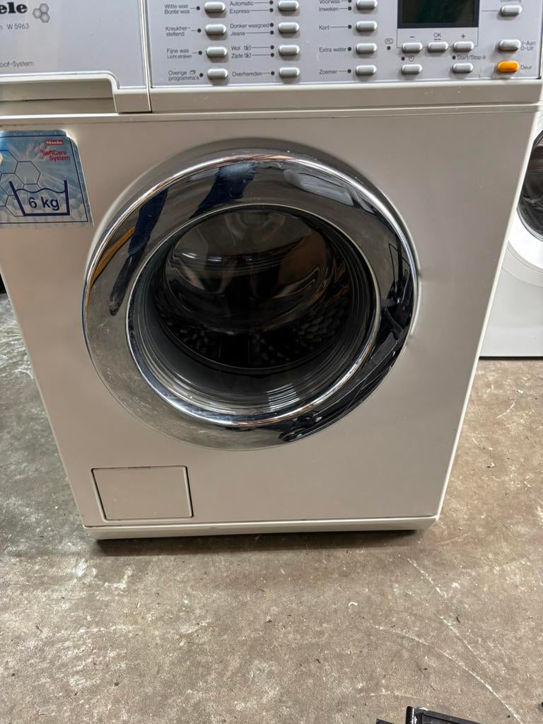 te koop miele wasmachine 1600 toeren, 6 tot 8 kg, Ophalen of Verzenden, 1600 toeren of meer, 85 tot 90 cm