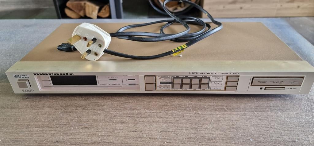 Marantz ST430L Synthesized Tuner, Ophalen of Verzenden