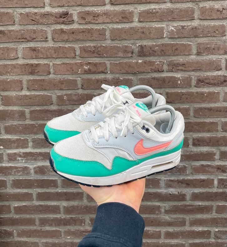 Nike Air Max 1 South Beach Watermelon, Kleding | Dames, Schoenen, Zo goed als nieuw, Sneakers of Gympen, Overige kleuren, Ophalen of Verzenden