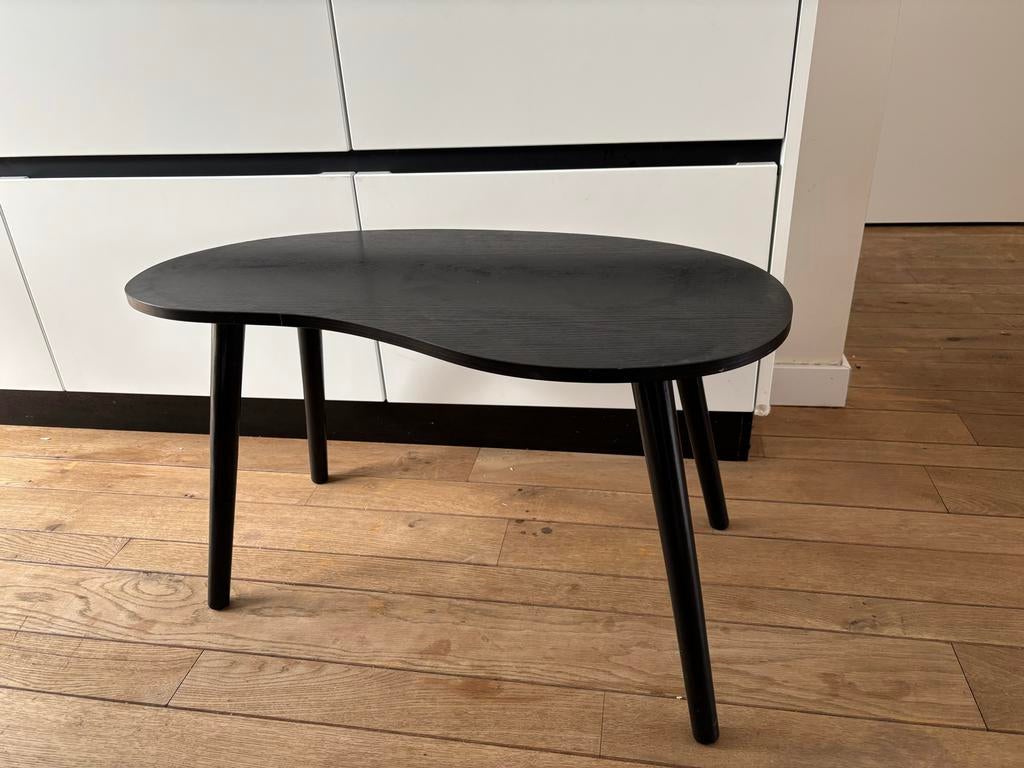 Set van 2 zwarte bijzettafels met organische vorm, Ophalen, Minder dan 45 cm, Gebruikt, 75 cm of meer