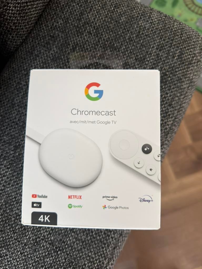 Google chromecast tv 4K met afstandsbediening, Ophalen of Verzenden, Zo goed als nieuw