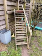 Buitentrap. Met evenueel glijbaan, Doe-het-zelf en Verbouw, Ladders en Trappen, Ophalen of Verzenden, Zo goed als nieuw, 2 tot 4 meter
