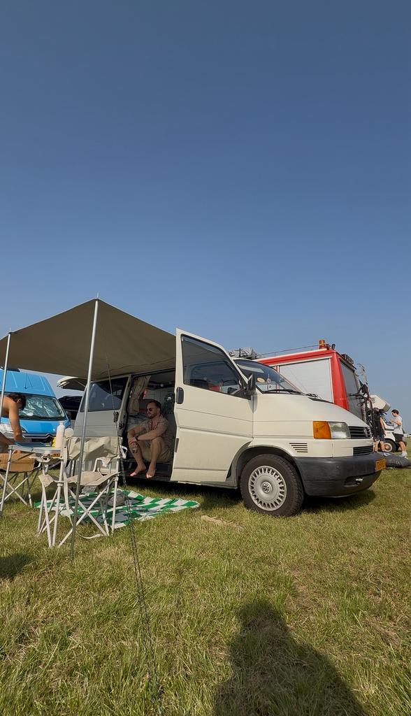 Camper bus Volkswagen T4 met hefdak, Caravans en Kamperen, Campers, Particulier, tot en met 2, Buscamper of Camperbus, Volkswagen