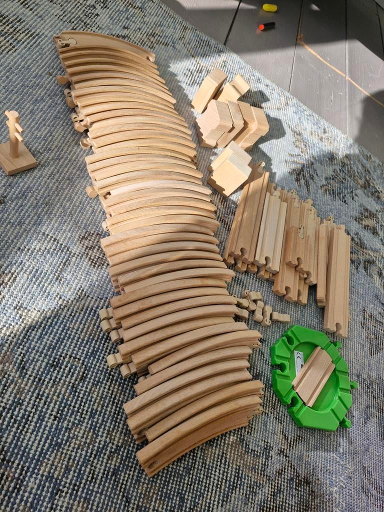 Grote set treinsporen met accessoires, Ophalen, Zo goed als nieuw