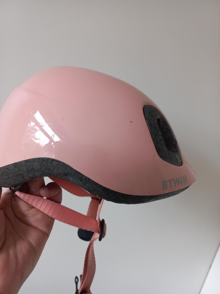 Baby fiets helm B 'twin, Fietsen en Brommers, Fietsaccessoires | Fietshelmen, Meisje, Ophalen, XXS, Gebruikt