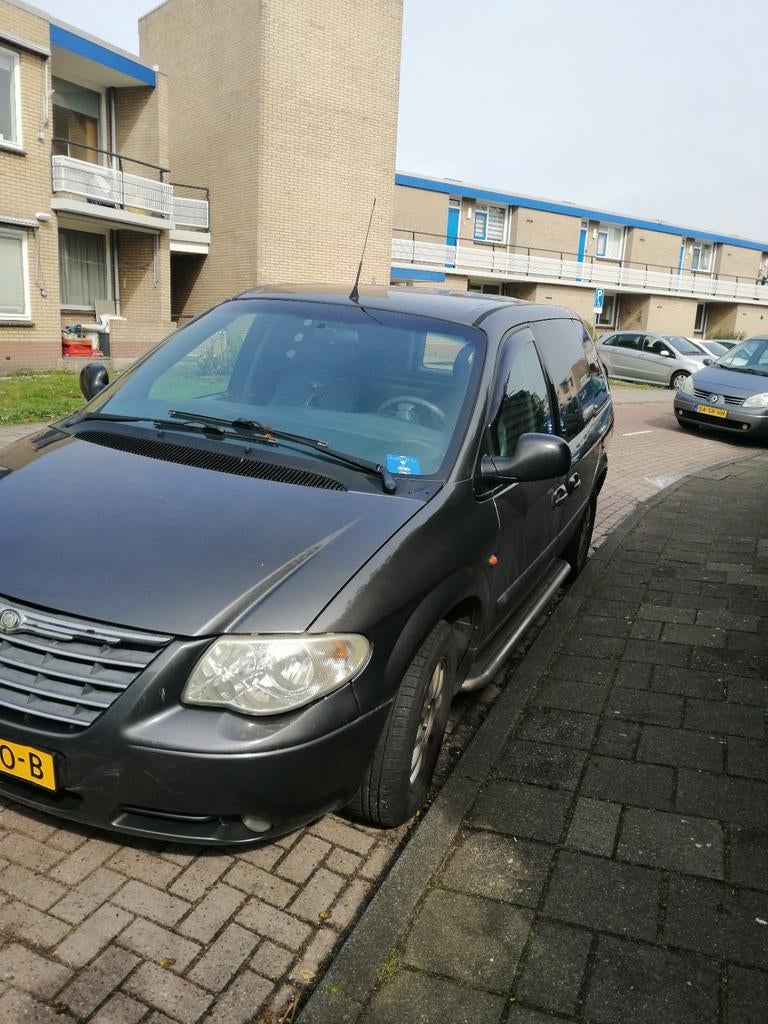 Chrysler Voyager Bj 2005, LPG G3, AUT, Apk/27, Automaat, Parkeersensor, Beige, Bruin