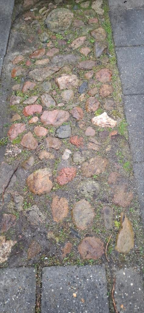 Zwerfkeien en tegels 30x30., Ophalen, Gebruikt, Beton, Terrastegels