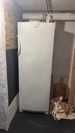 Indesit diepvriezer, Gebruikt, Minder dan 60 cm, 160 cm of meer, Vrijstaand