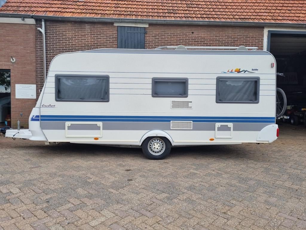 Hobby Excellent Easy 495 met Gerjak voortent, Rondzit, Hobby, Particulier, 4 tot 5 meter