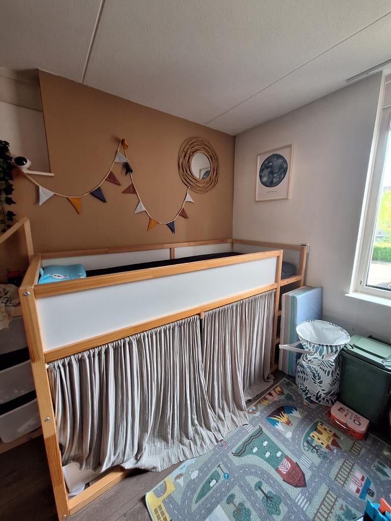 IKEA KURA bed met matras en gordijntjes, Ophalen, Gebruikt