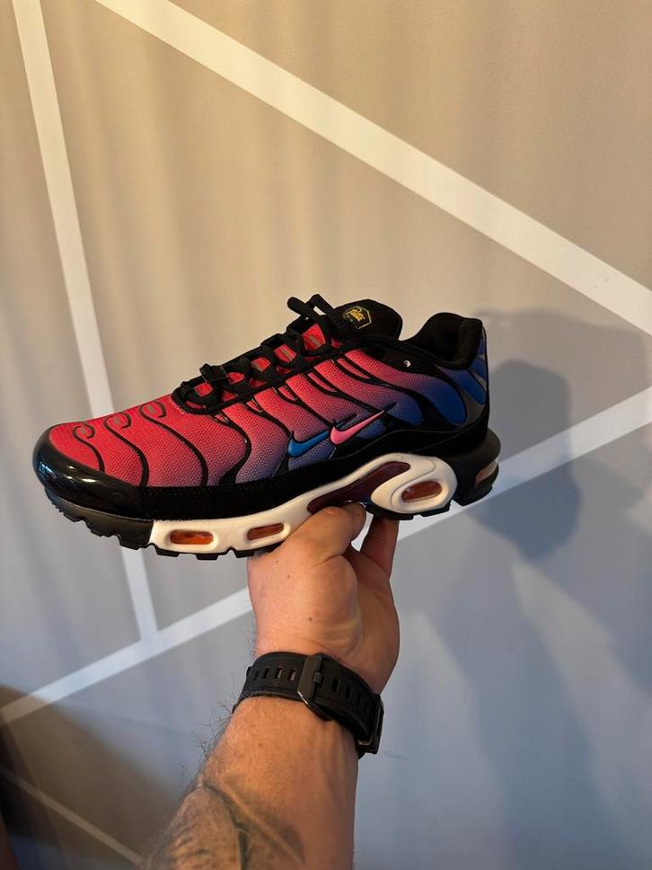 Nike TN Air Max Plus Barça Patta • Maat 44, Kleding | Heren, Schoenen, Zo goed als nieuw, Blauw, Ophalen of Verzenden