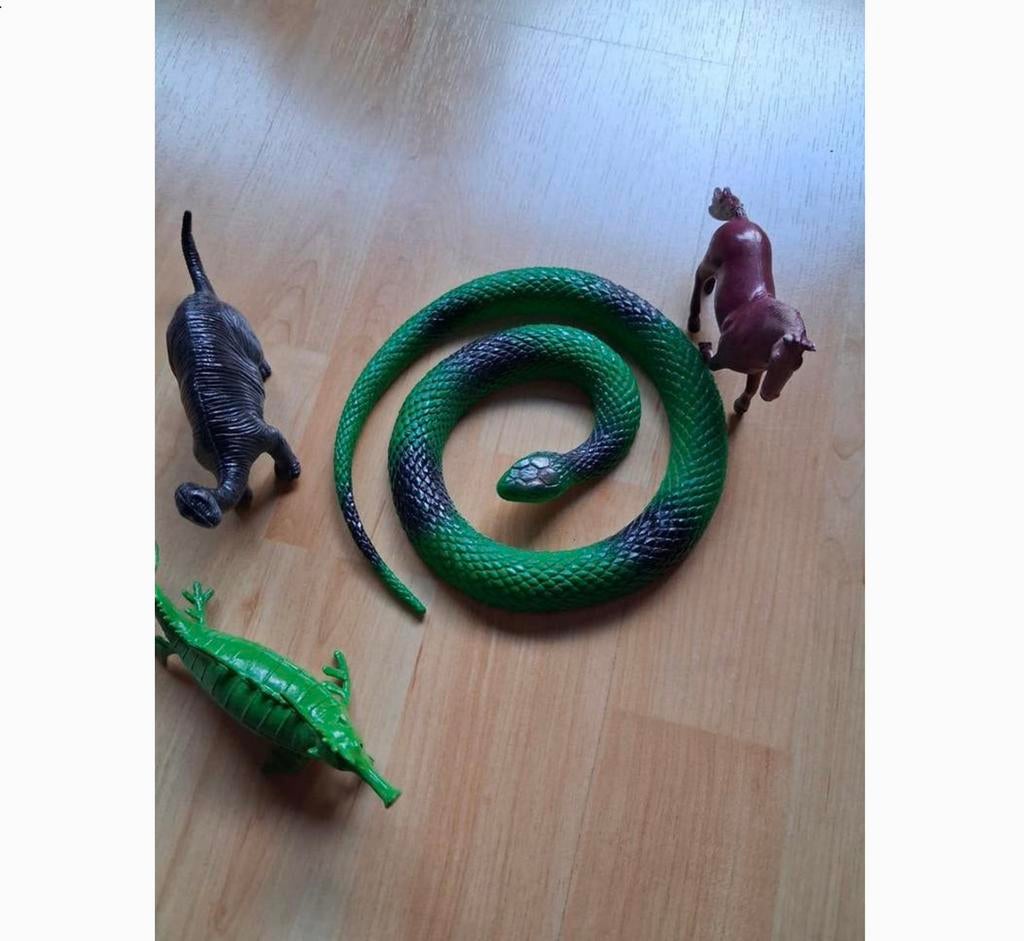 Plastik Beestjes 🌺 o.a een slang, Ophalen of Verzenden
