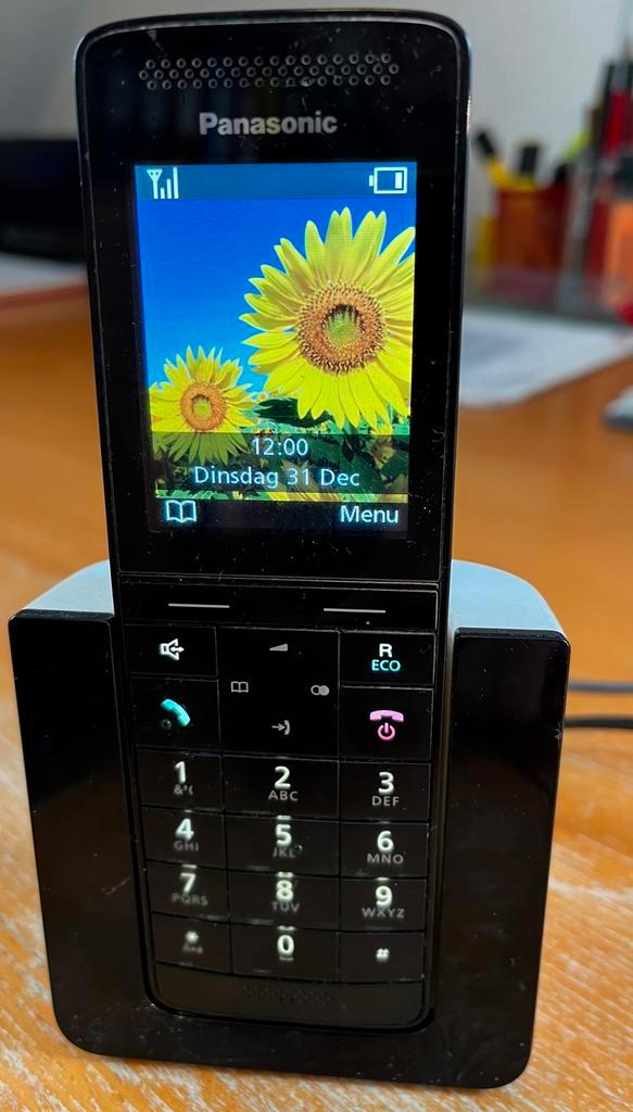 Panasonic KX-PRS110NL draadloze telefoon met basisstation, Telecommunicatie, Vaste telefoons | Handsets en Draadloos, Gebruikt