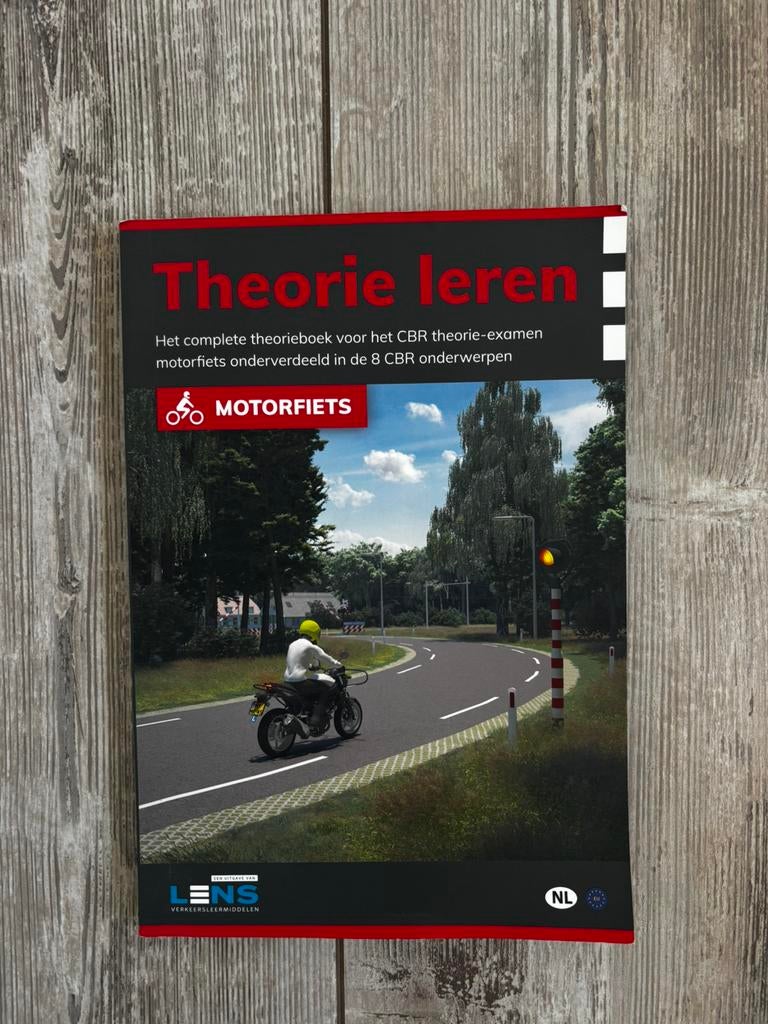 Theorie boek motor Lens, Boeken, Motoren, Ophalen of Verzenden, Zo goed als nieuw, Algemeen