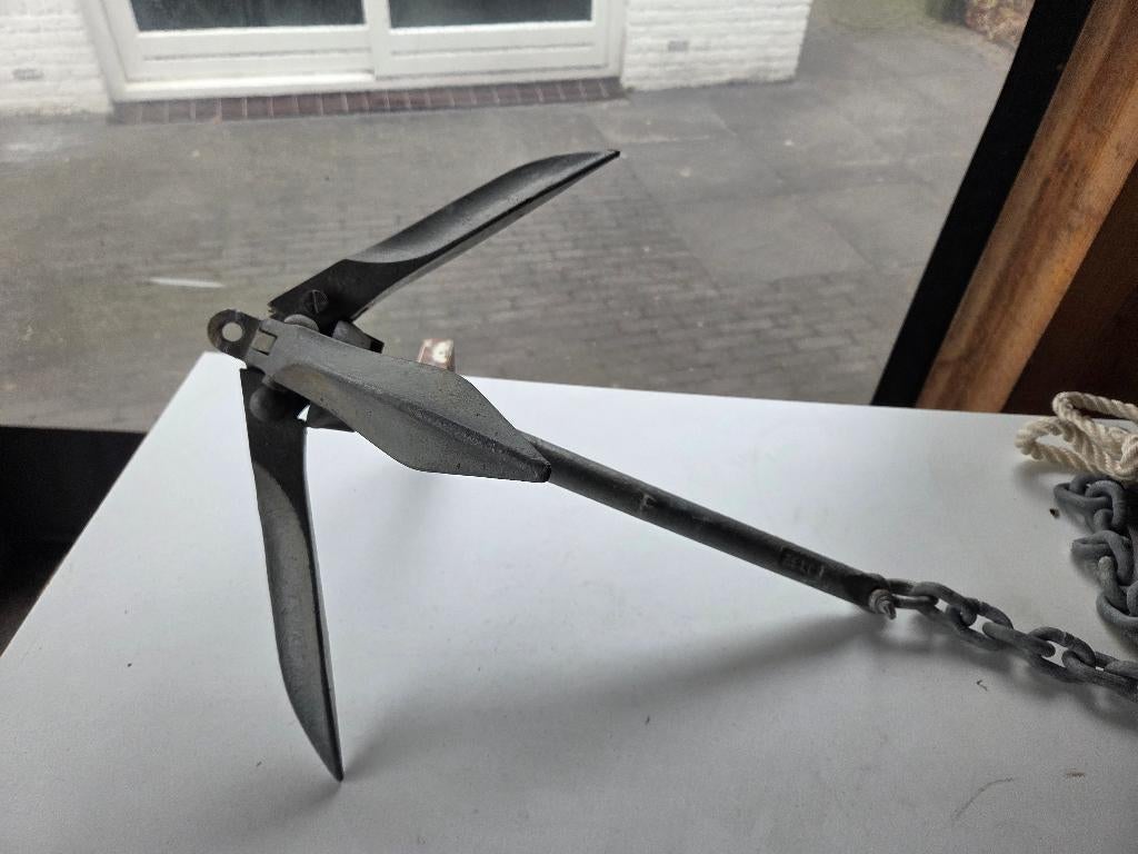 Anker met ketting en lijn, Ophalen of Verzenden, Zo goed als nieuw, Ankeren en Afmeren, Zeilboot of Motorboot