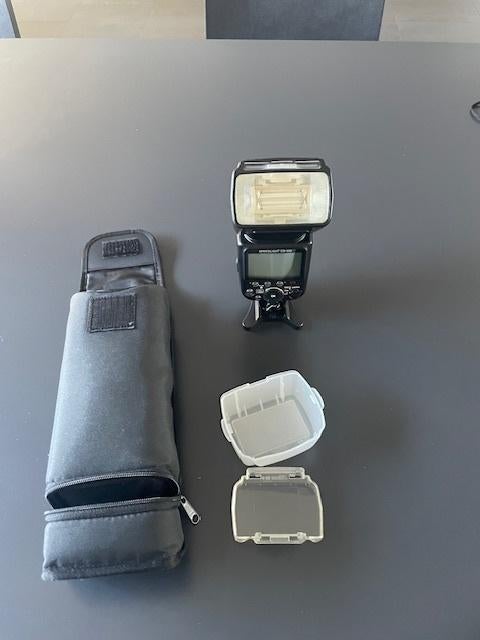 Nikon SB 900 flitser inclusief triggers, Audio, Tv en Foto, Fotografie | Flitsers, Ophalen of Verzenden, Zo goed als nieuw, Nikon