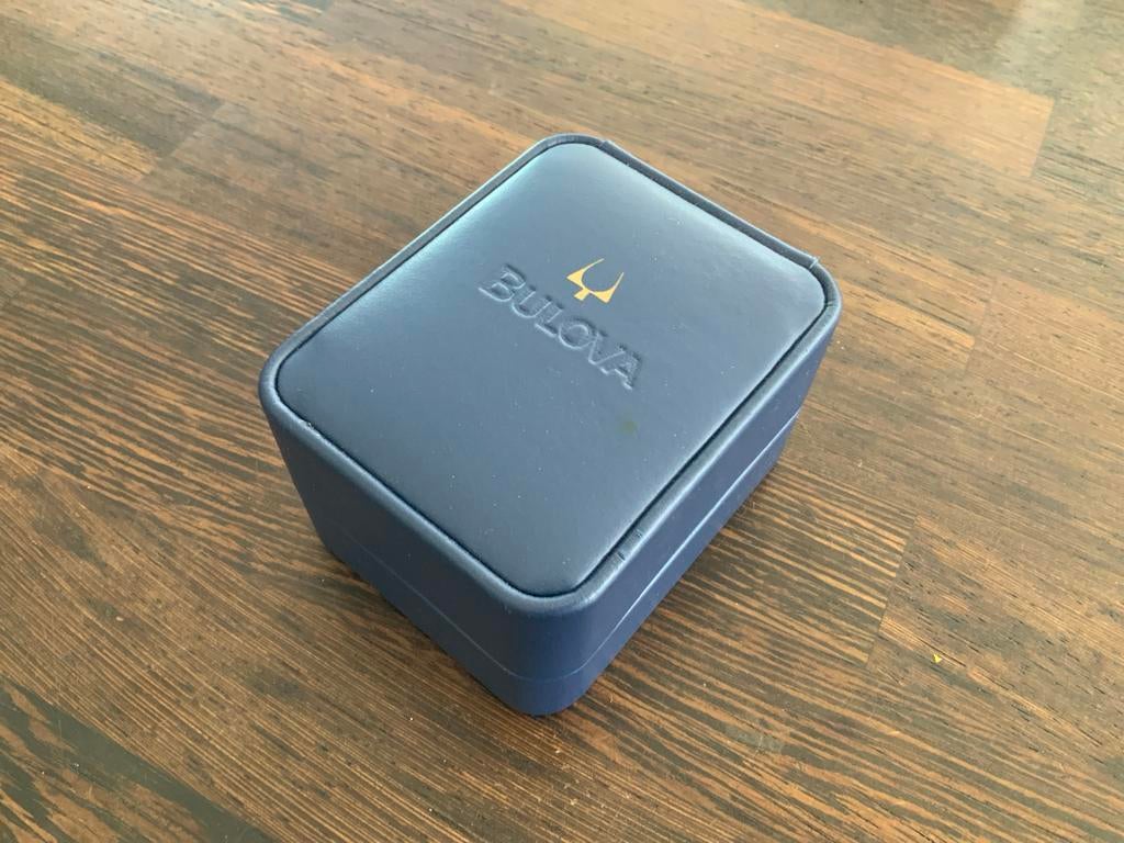 Bulova horloge doosje blauw skai, Ophalen of Verzenden, Gebruikt, Overige merken