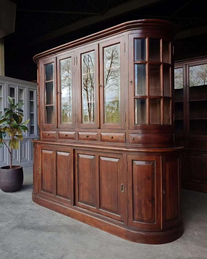 Oude Buffetkast | Ronde Servieskast | Toonkast Vitrine #5241, Antiek en Kunst, Antiek | Meubels | Kasten, Ophalen of Verzenden