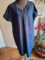Jurk John baner maat 52 54 stretch, Ophalen of Verzenden, Zo goed als nieuw, Blauw, Onder de knie