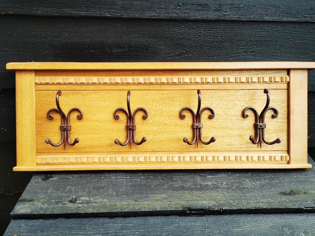 Oude Wandkapstok met 4 grote en 8 kleine haken - Vintage, Antiek en Kunst, Ophalen
