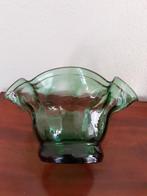 Antieke sierlijke groen glazen schaal, Ophalen of Verzenden