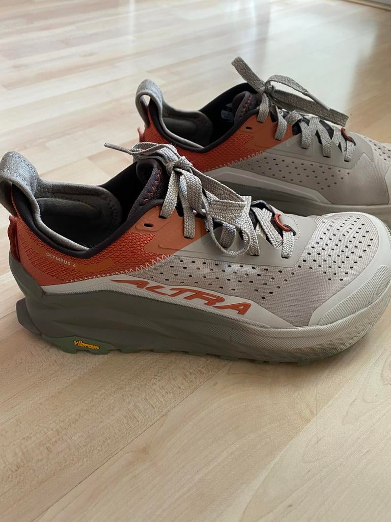 Gloednieuwe Altra Olympus 6 trailschoenen, maat 42, Kleding | Dames, Schoenen, Verzenden, Nieuw, Wandelschoenen