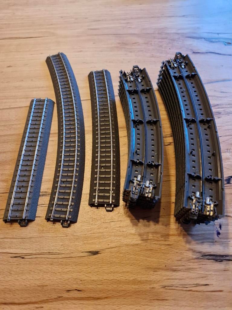 Restjes rails märklin C rails, Wisselstroom, Gebruikt, Rails, Ophalen of Verzenden