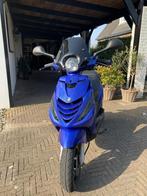 Zeer nette Zip 4t 50cc, metallic blauw SP kappen, Fietsen en Brommers, Scooters | Piaggio, Ophalen of Verzenden, Zo goed als nieuw