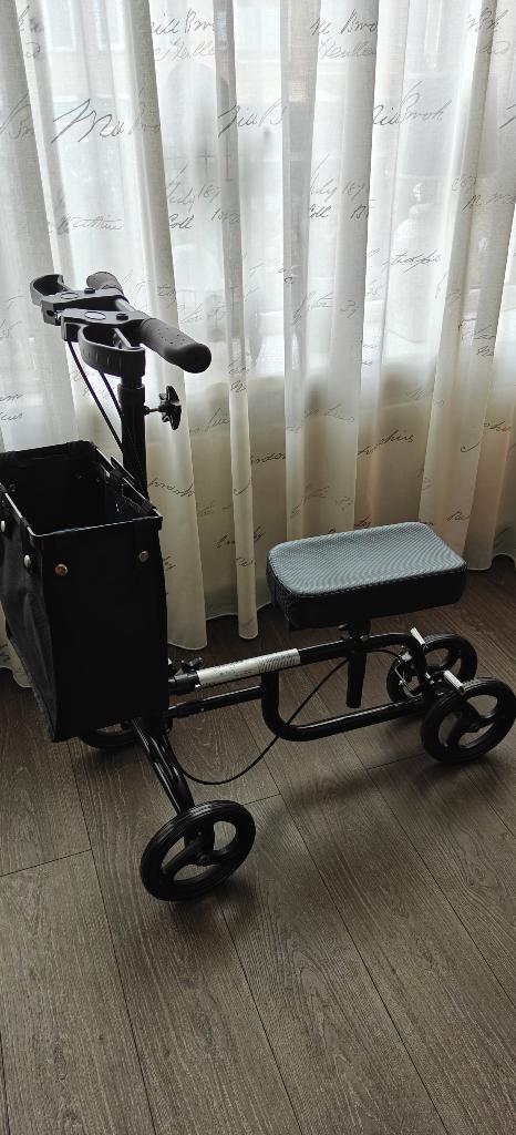 kniestep, Ophalen, Zo goed als nieuw